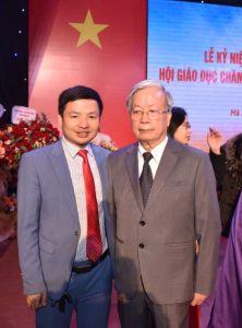 Bs Hòa - Bác Nguyễn Hồng Quân Chủ tịch TW Hội